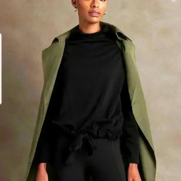 Banana Republic Tie-Waist Oversized Sweatshirt - Picture 1 of 10